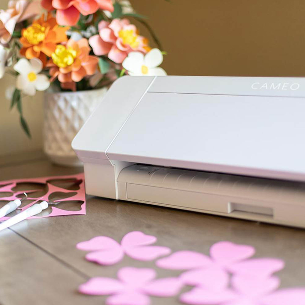 Silhouette Cameo 4 with Bluetooth, 12x12 Cutting Mat, Autoblade, etc. White Framing Mats