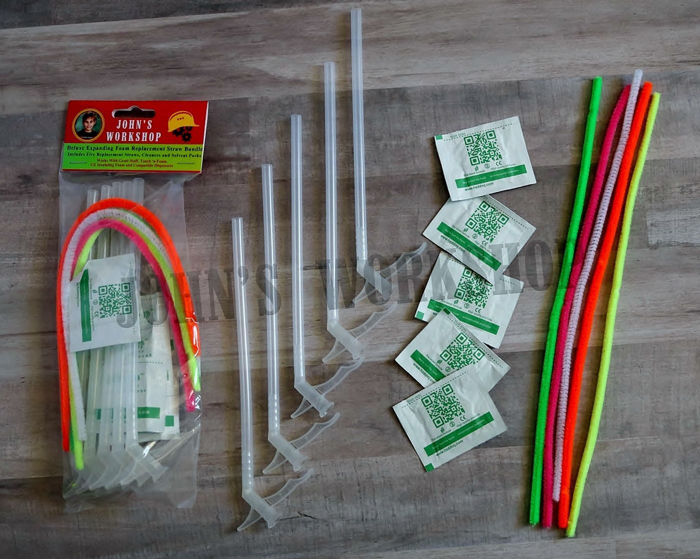 Deluxe Expanding Insulation Straw Bundle Great Stuff Foam Nozzle B