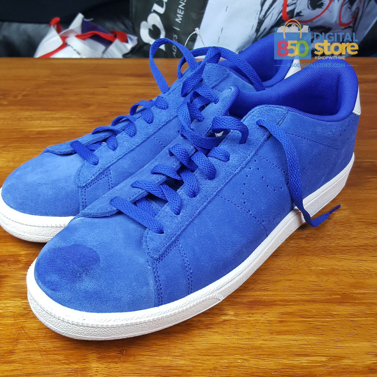 Nike Tennis Classic CS Suede Tennis Trainer Shoe Royal Blue 829351-400 size 11 - Athletic