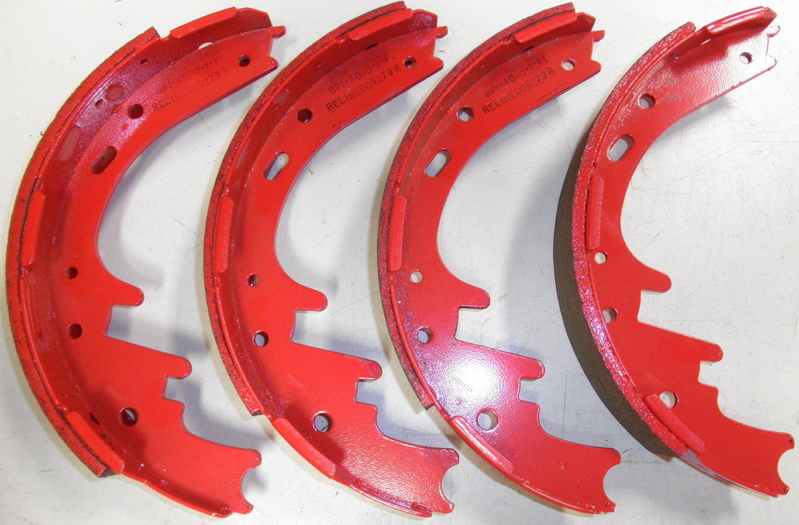 Bendix R452 Relined Brake Shoe Set