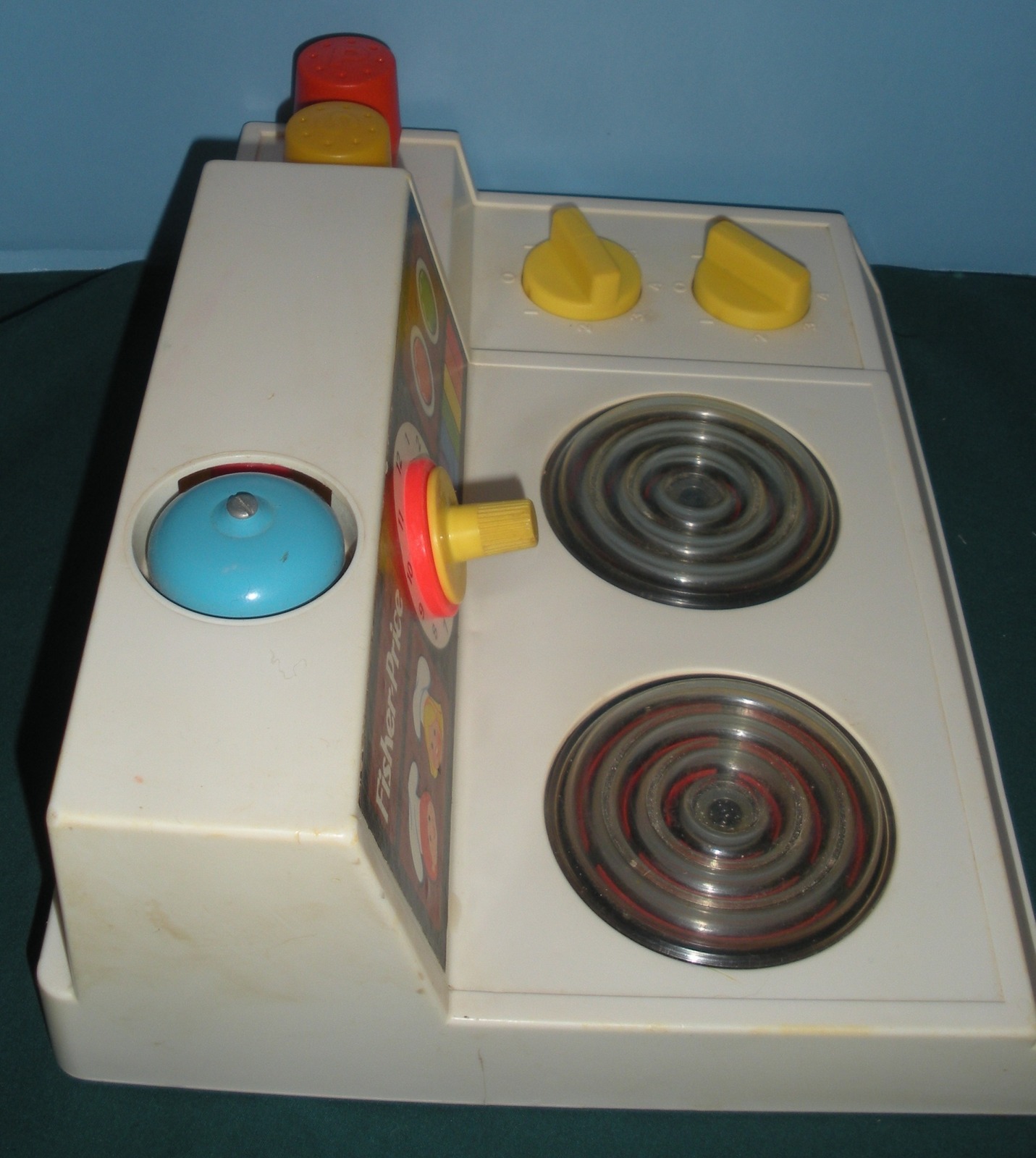Details about   Vintage Fisher Price Fun w/ Food YELLOW FORK UTENSIL PIECE Magic Burner Stove 
