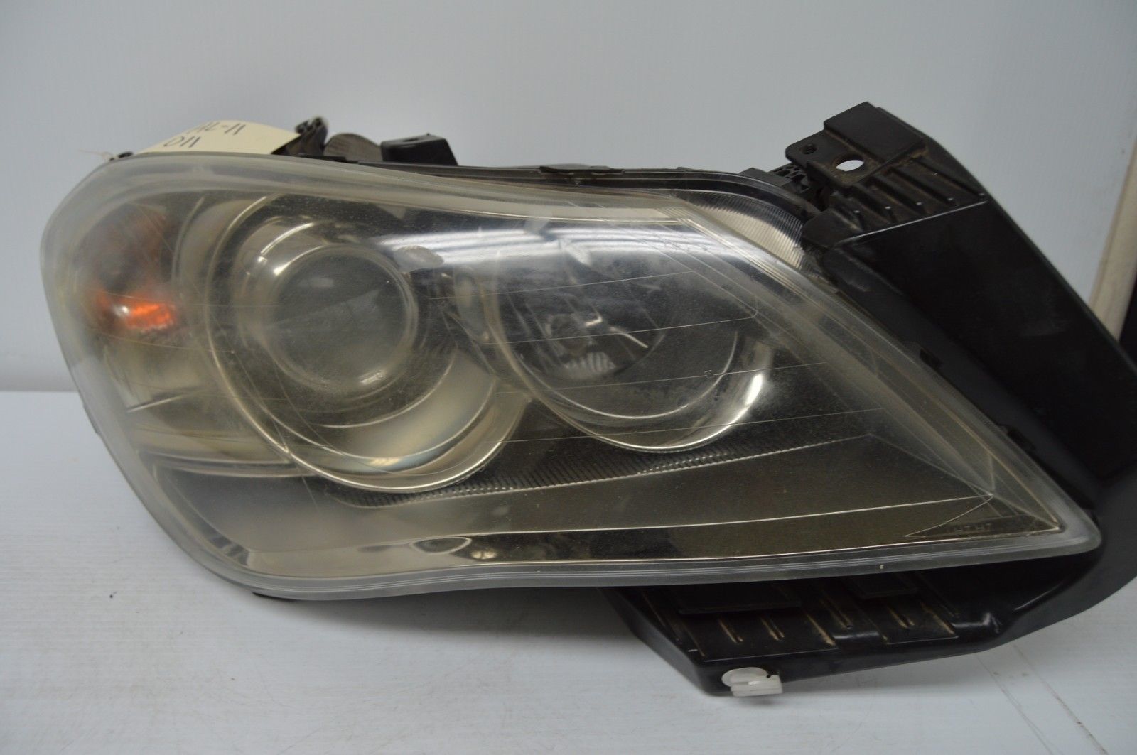 2011 SUZUKI KIZASHI RIGHT HEADLIGHT HEADLAMP ASSEMBLY OEM HL11011