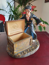 Extremely Rare! Harry Potter with Treasure Chest Avenue of the Stars Fig... - $346.50