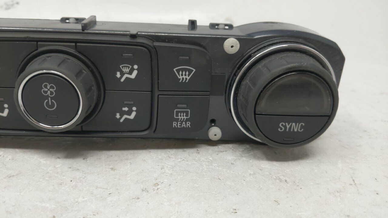 20172018 Gmc Acadia Ac Heater Climate Control 84173748 84246526 60514