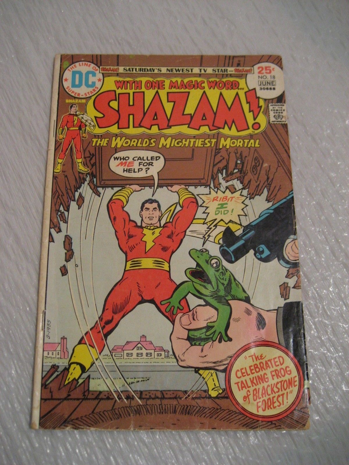 SHAZAM the worlds mightiest mortal DC comics #18 very good cond. 1975 ...