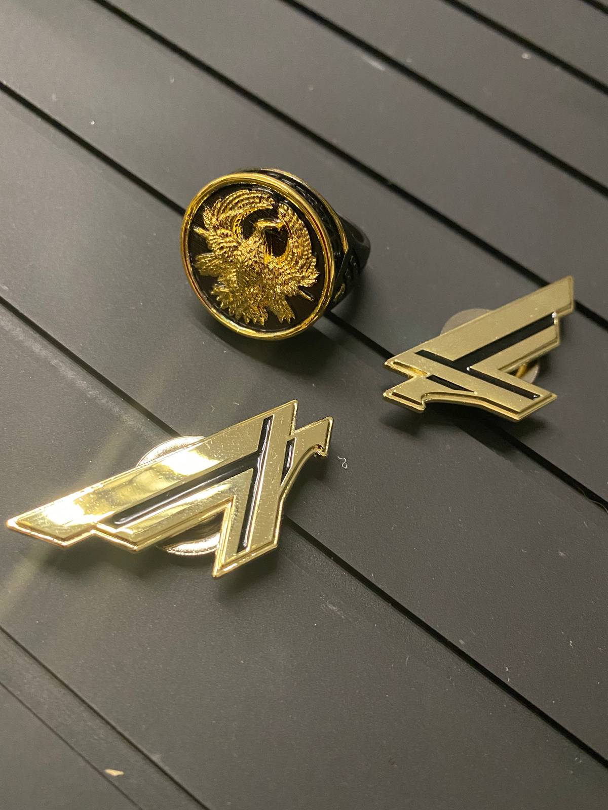 Fan Made House Duke Signet Ring and collar pins Prop replica ...