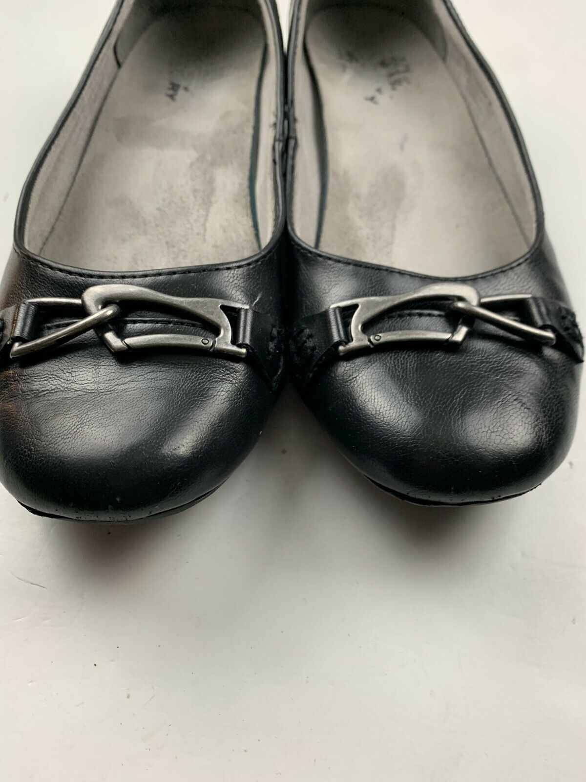life stride velocity memory foam flats