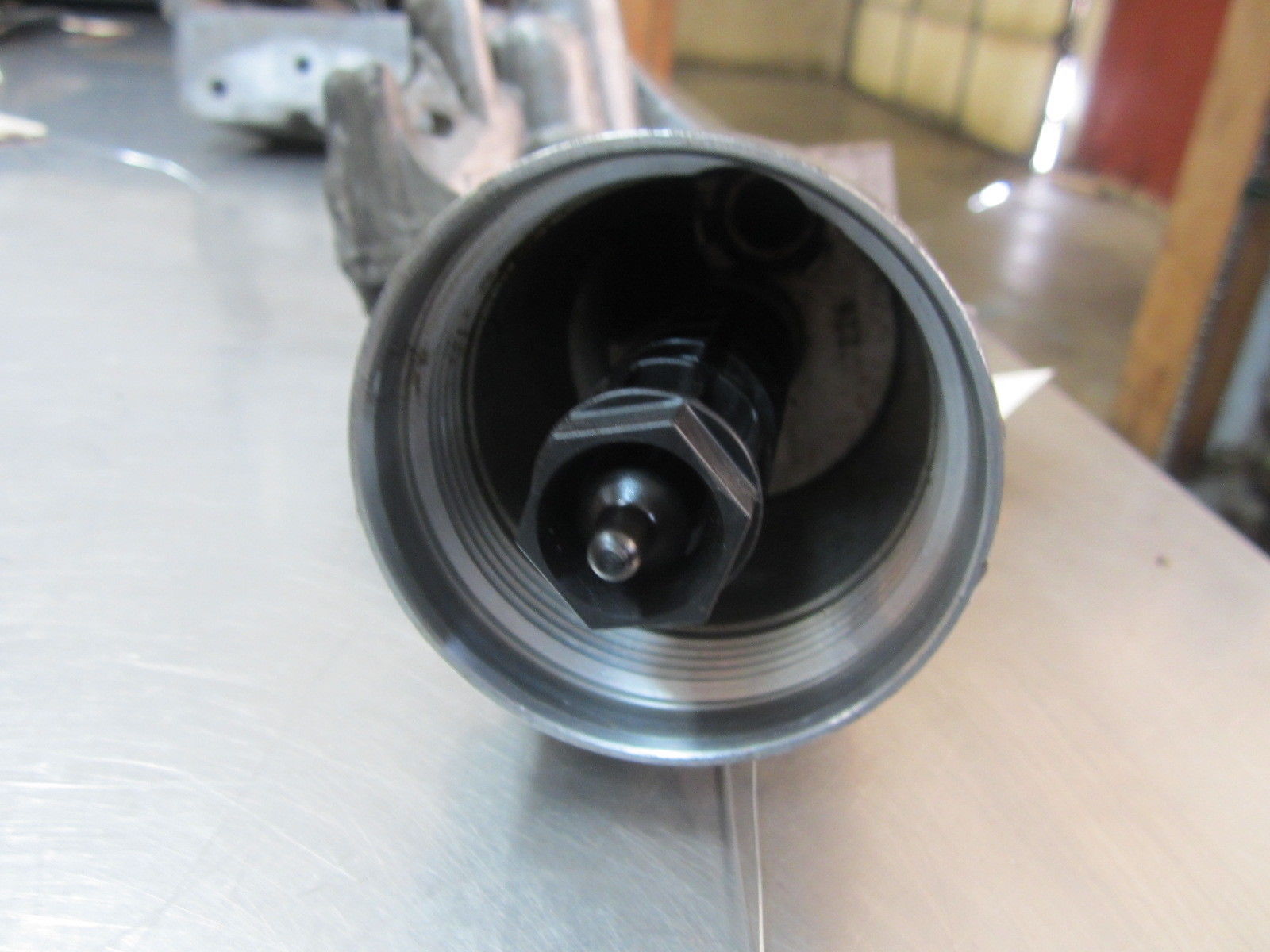 27N404 ENGINE OIL FILTER HOUSING 2017 CHEVROLET CRUZE 1.4 Block Parts