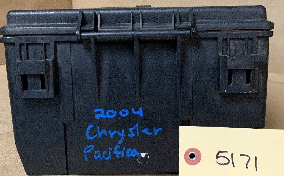 Fuse Box Relay Control Module 2004 Chrysler Pacifica ... 04 pacifica fuse box 