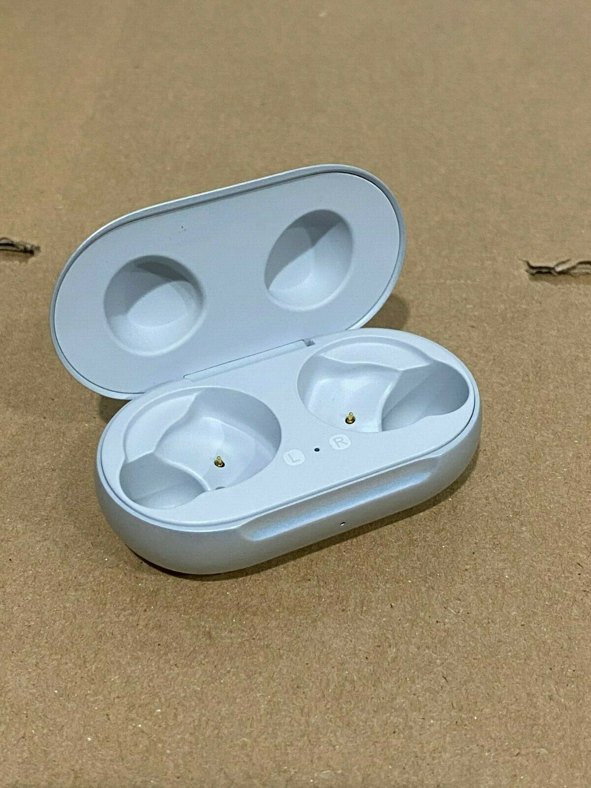 galaxy buds plus charging