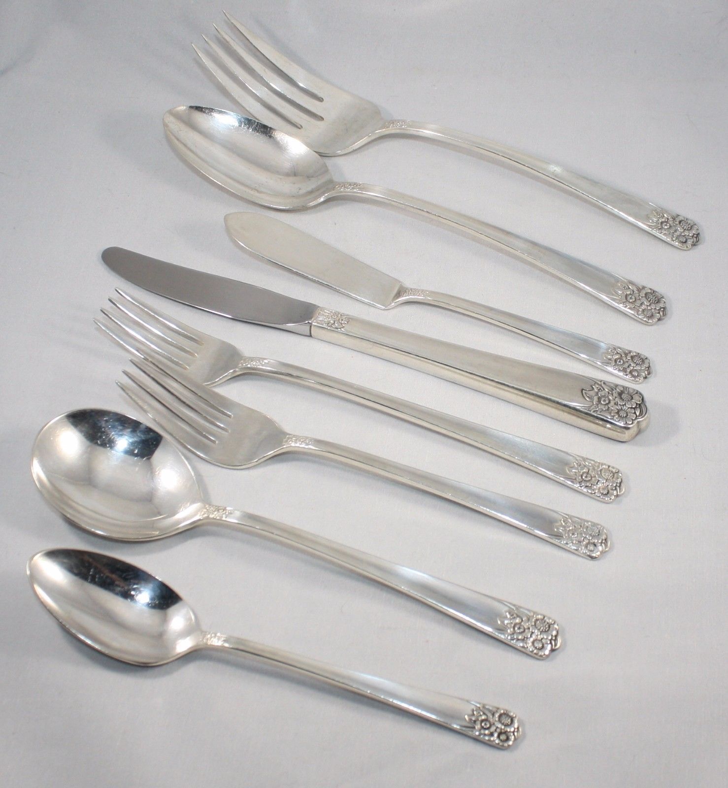 April Flatware William Rogers International Silver 1950 Silverplate You