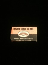 Vintage Warner #108 Razor Tool Blade packaging with 1 wrapped blade 