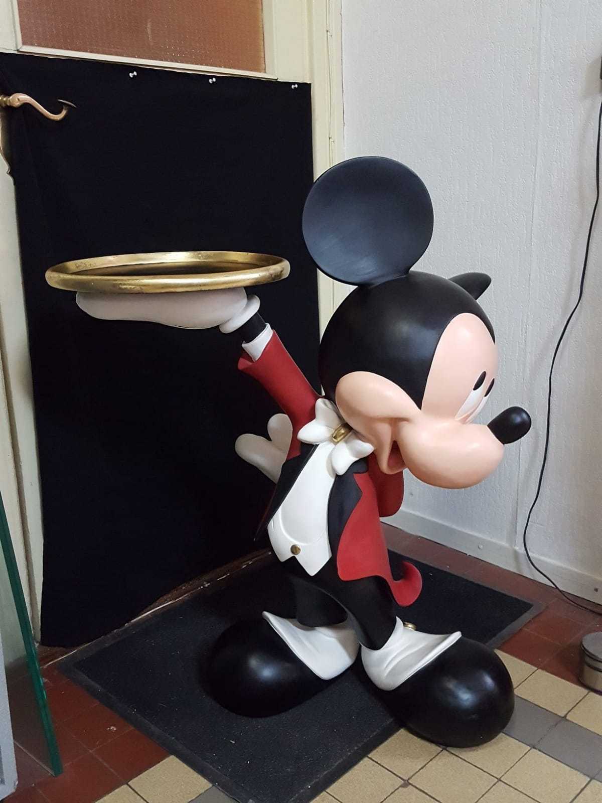 mickey walt statue