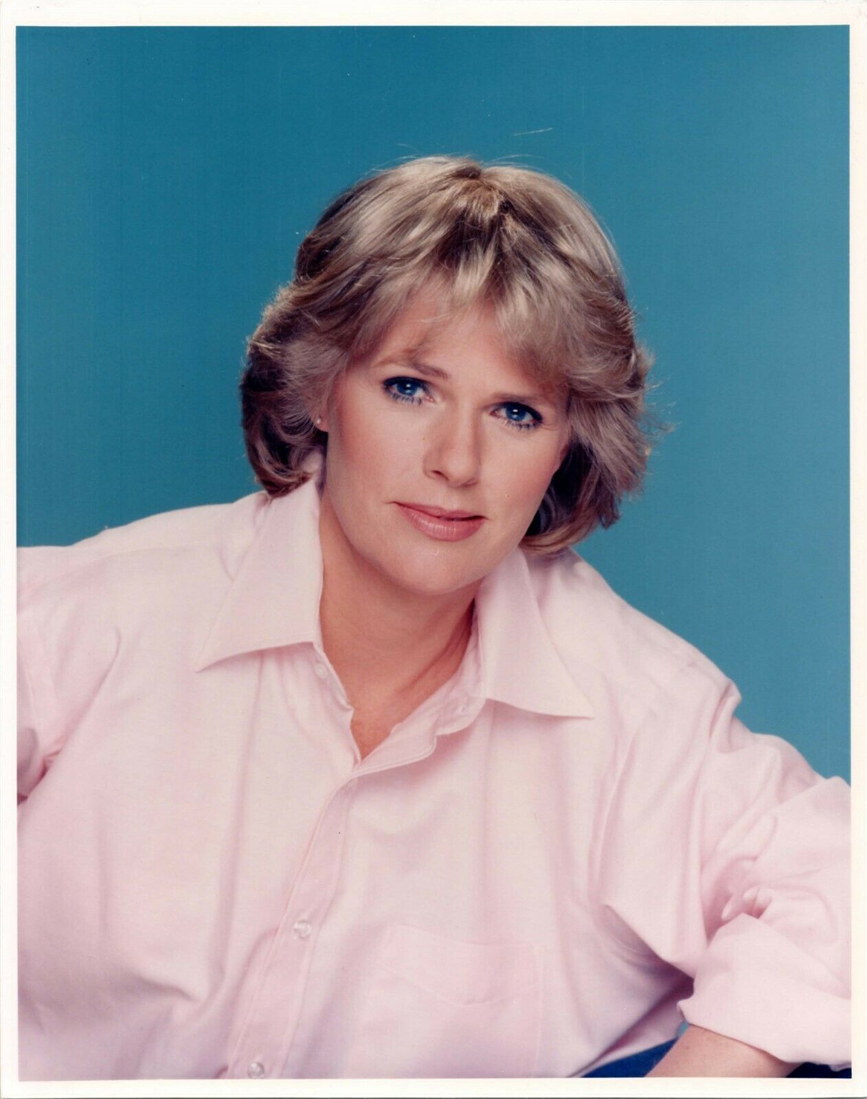 Sharon Gless 8x10 photo as Chris Cagney in pink shirt Cagney and Lacey ...