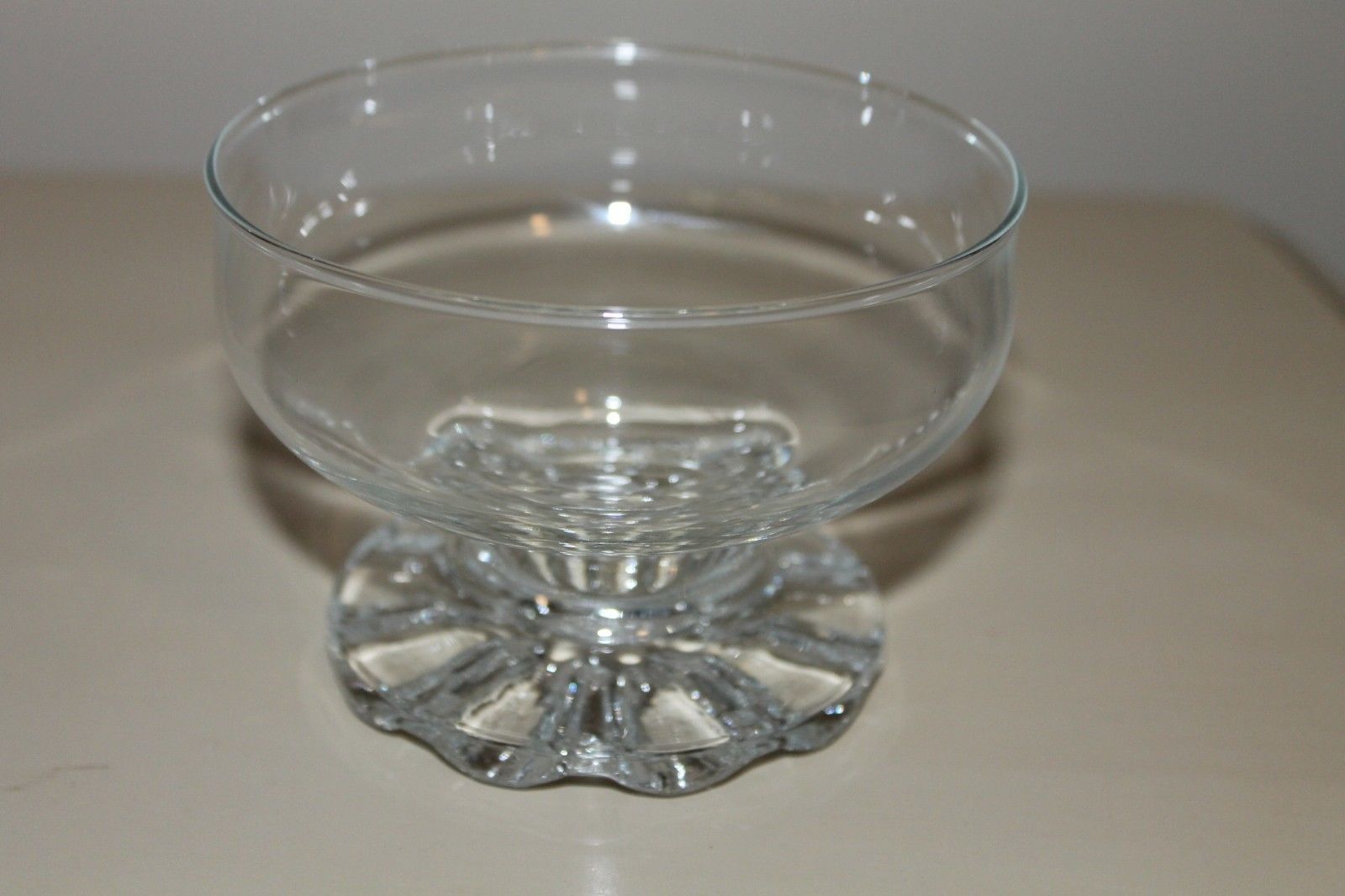 Set of three vintage glass dessert bowls kitchenware bowls