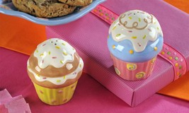 Salt and Pepper Shaker Set Cupcake Design Ceramic 3" High Giftcraft image 2