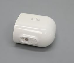 Arlo Pro 4 VMC4041P Spotlight Indoor/Outdoor Wire-Free Camera  image 7