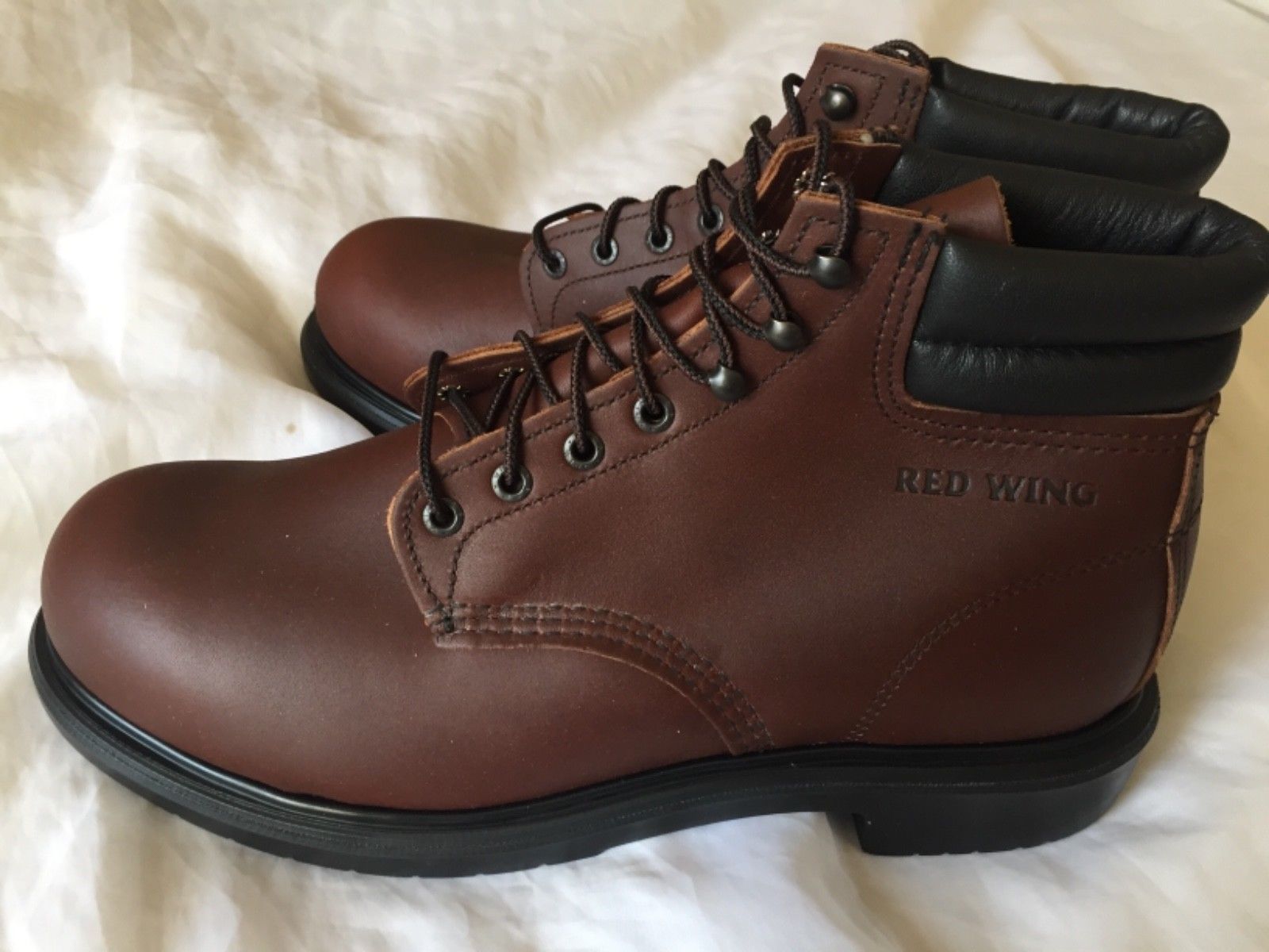 Red Wing 2245 Safety Boots Steel toe Made in USA Brand New Size 9.5 E ...