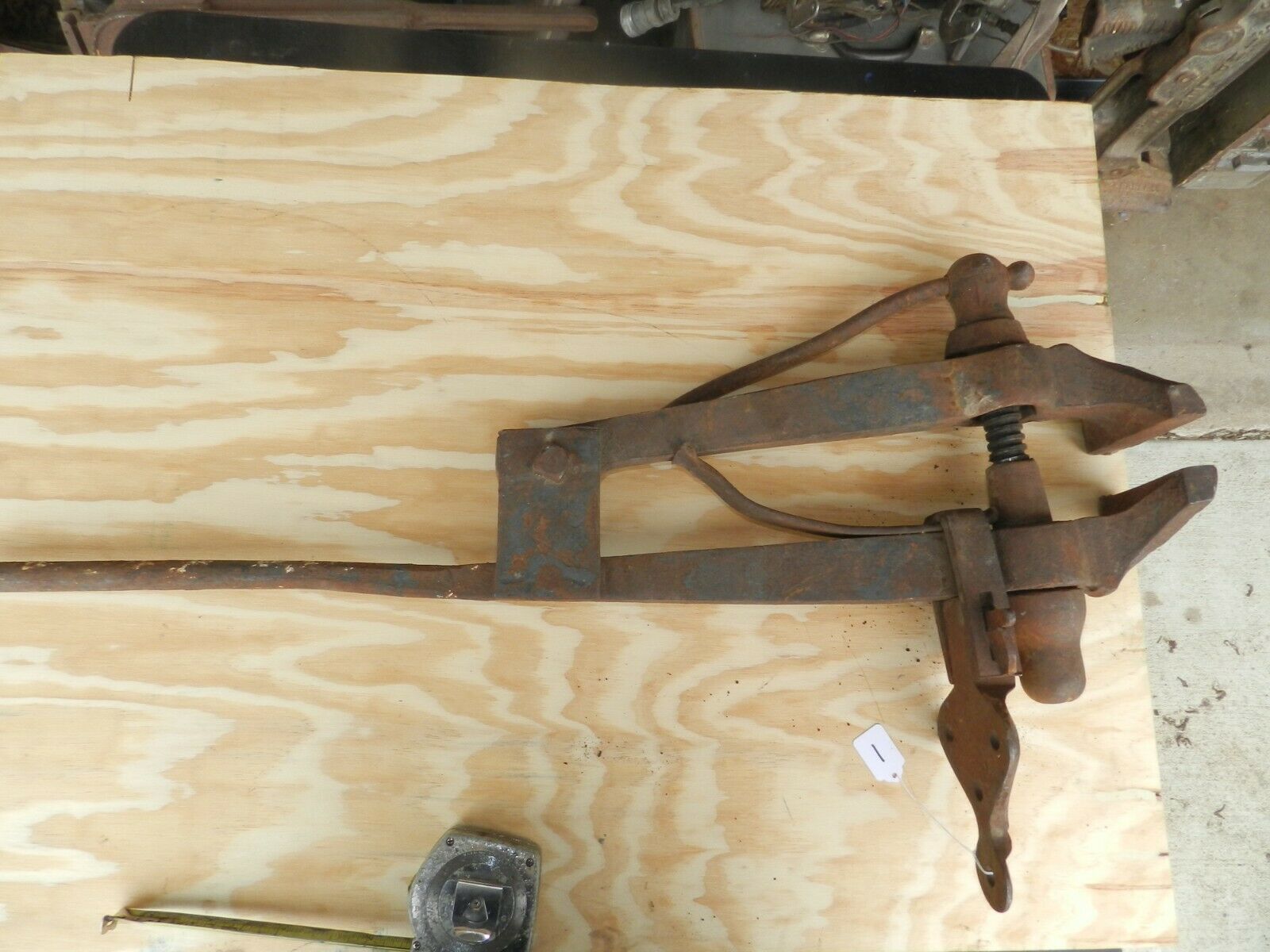 Antique blacksmith post leg vise 4 1/2 jaw parts or repair #1 ...