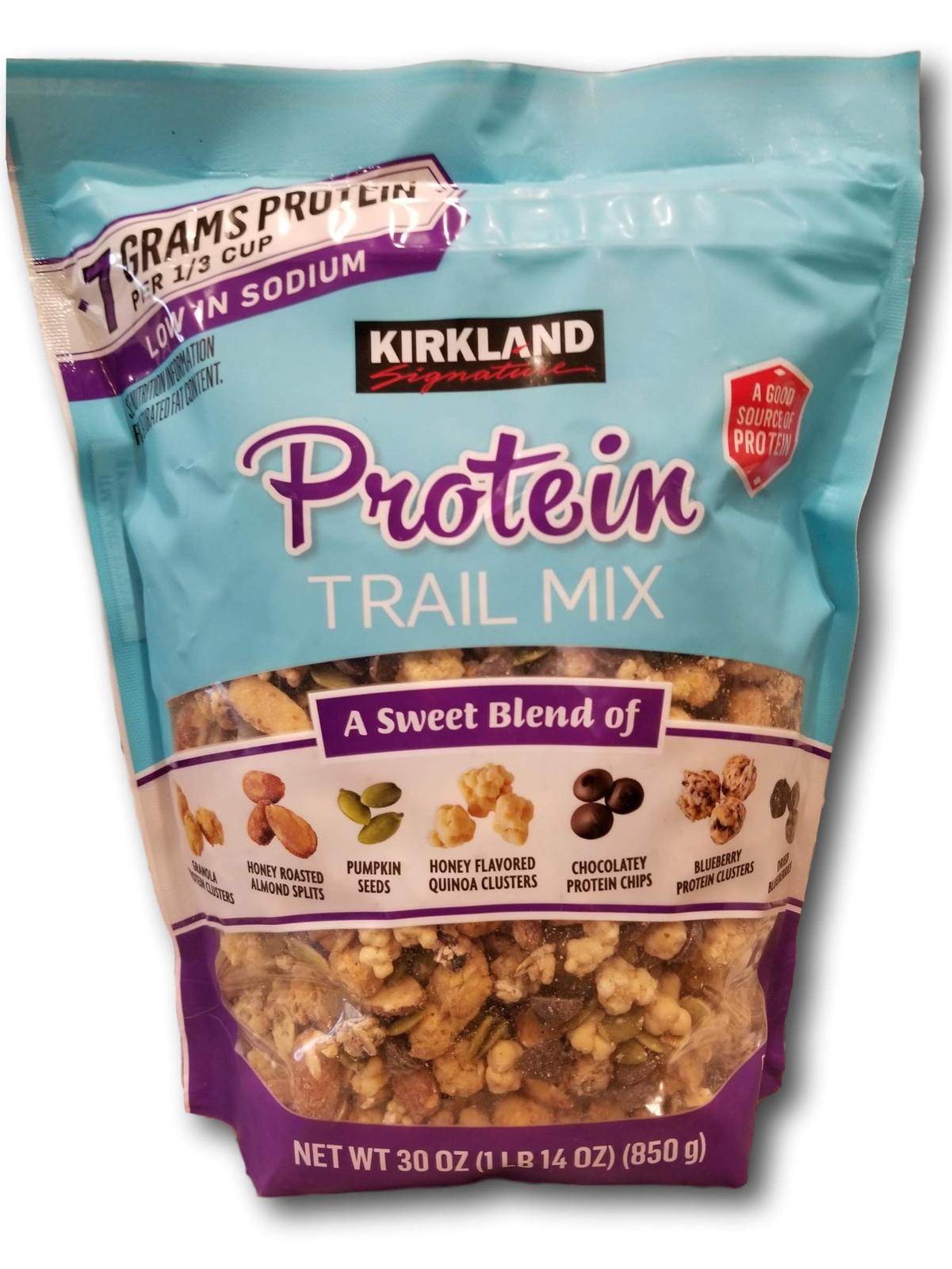 Kirkland Signature Protein Trail Mix Granola, Almonds, Pumpkin Seeds