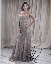 Eva Longoria Signed Autographed Glossy 8x10 Photo - $29.99