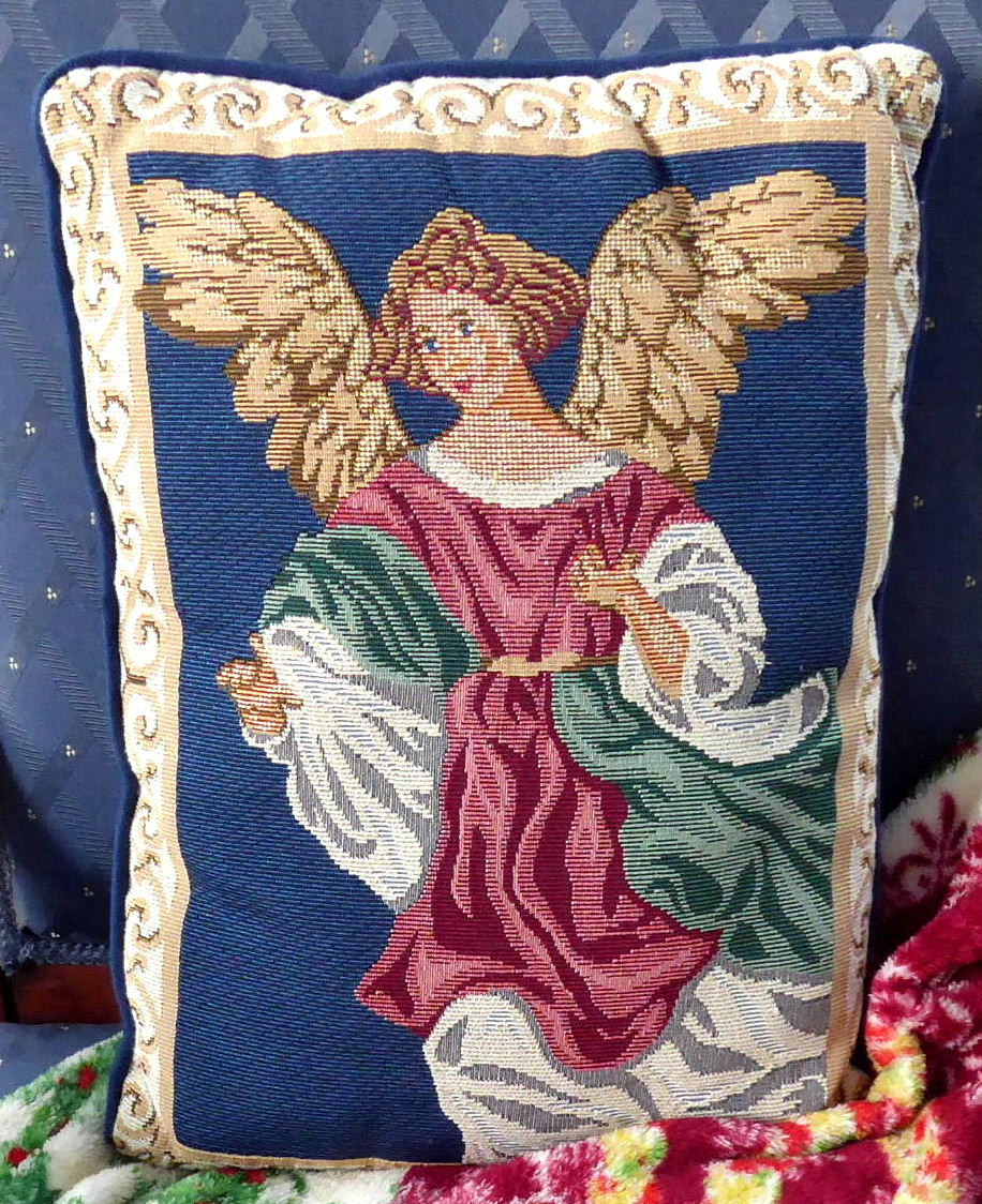 Angel Pillow 1980s Christmas Decor Tapestry Throw Pillow Guardian Angel