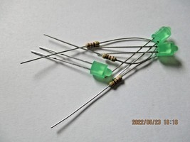 Miniatronics # 12-1323-03 Green Blinker Flasher 3mm 3 Pieces image 2