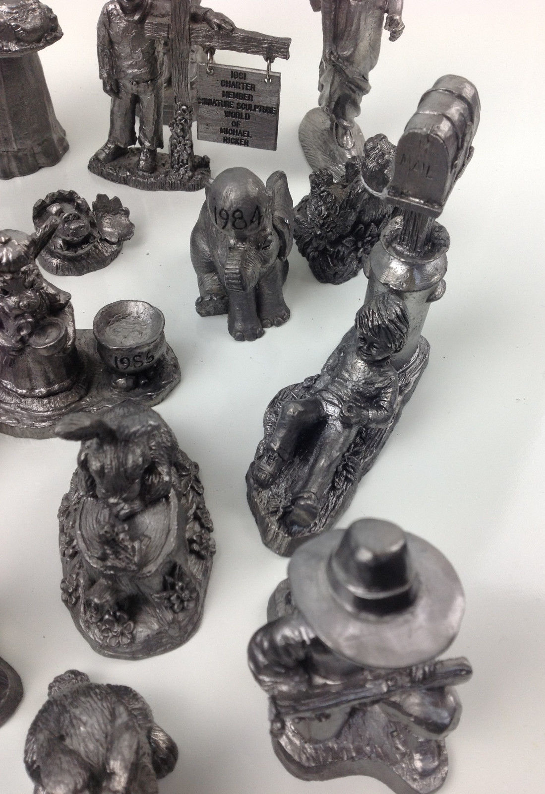 Michael Ricker pewter figurine collection of 26 pieces Pewter