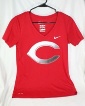 The Nike Tee Dri-Fit Cincinnati Reds Women&#39;s V-Neck Medium Baseball Genuine - $14.80