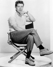 Stephen Boyd 16X20 Canvas Giclee In Studio Chair - $69.99