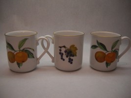 Set Of 3 Royal Worcester Mugs Evesham Collection Gold Trim Oranges Grapes - $59.39