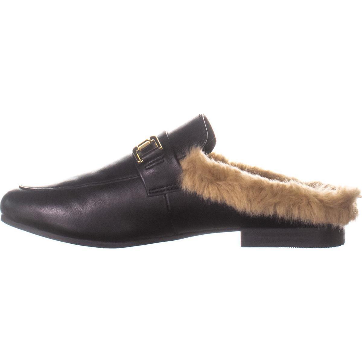 khloe flat mule