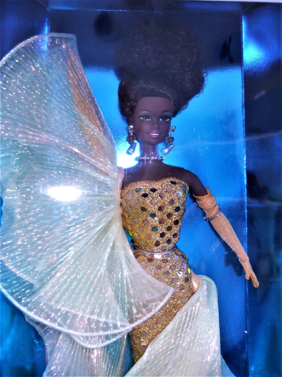 Barbie Doll - EVENING EXTRAVAGANZA AFRICAN AMERICAN BARBIE CLASSIQUE