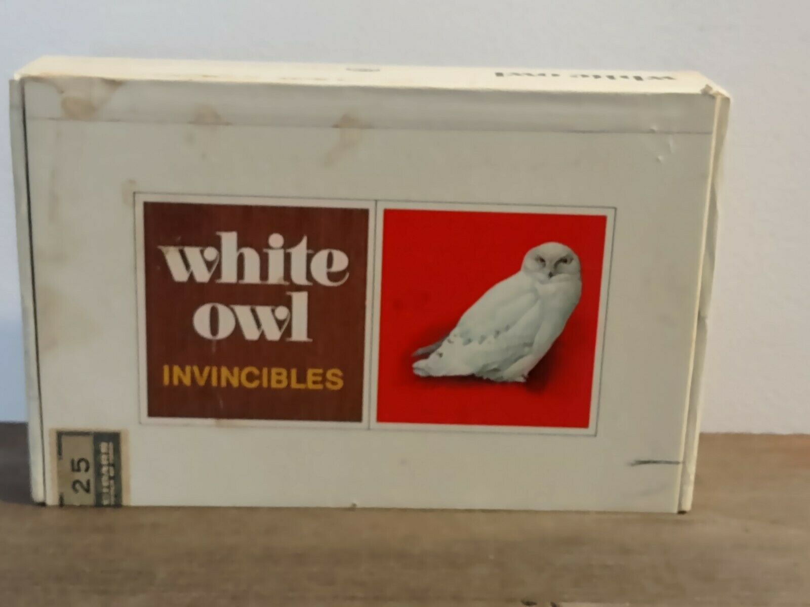 Vintage 1960 White Owl 25 Invincibles Cigar Box With Original Canadian   S L1600 