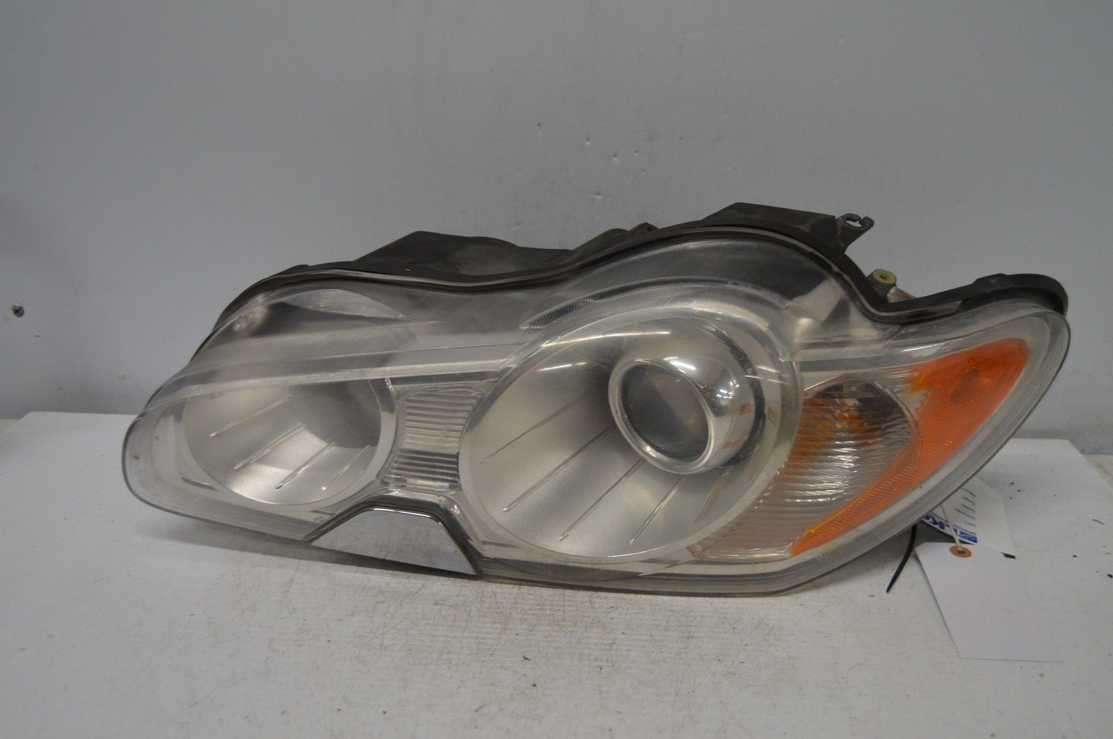 20092011 JAGUAR XF LEFT HEADLIGHT HEADLAMP ASSEMBLY AN20001 Tail Lights