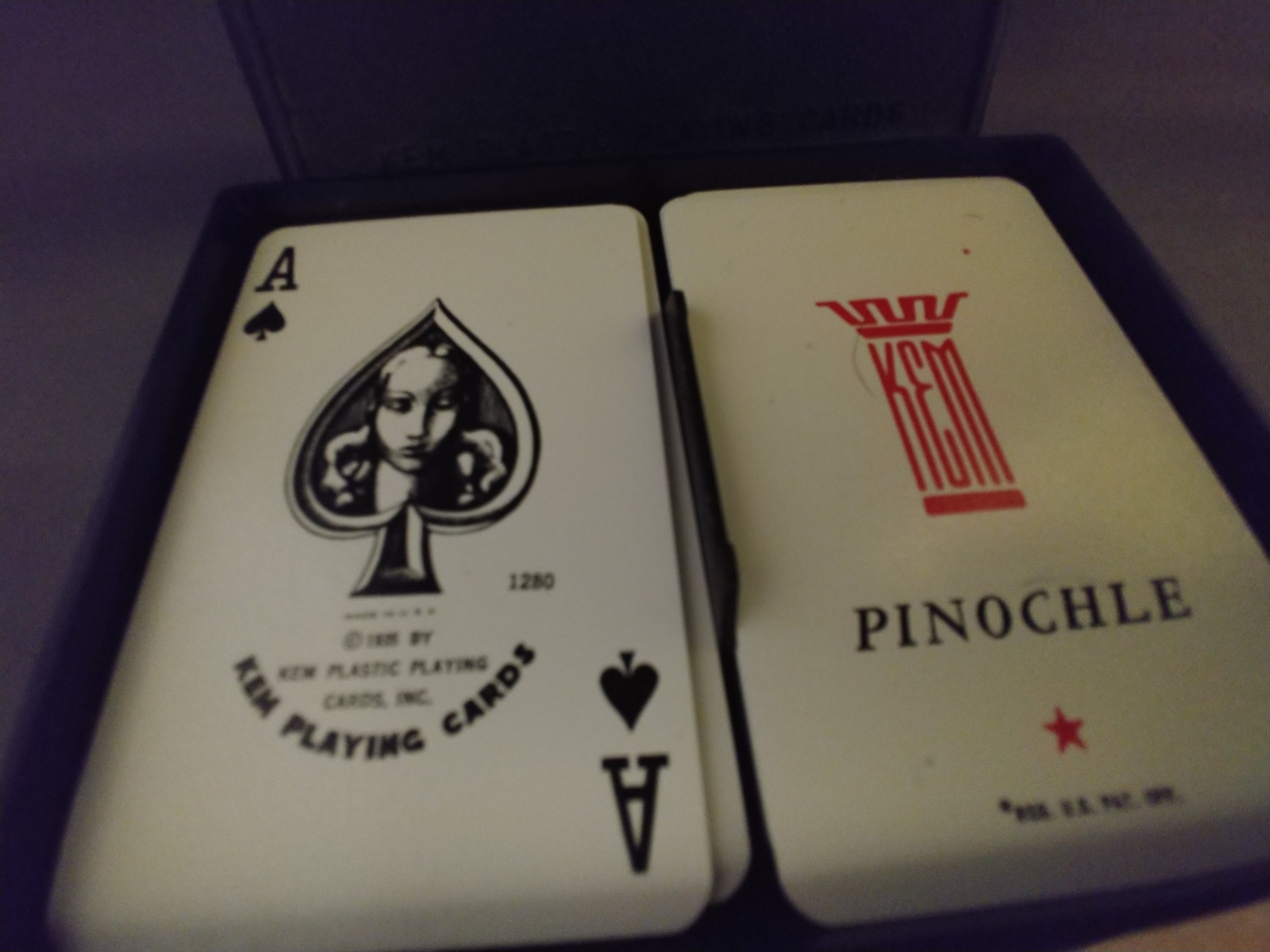 Vintage KEM USA Plastic Playing Cards Arabesque Design Pinochle Double ...