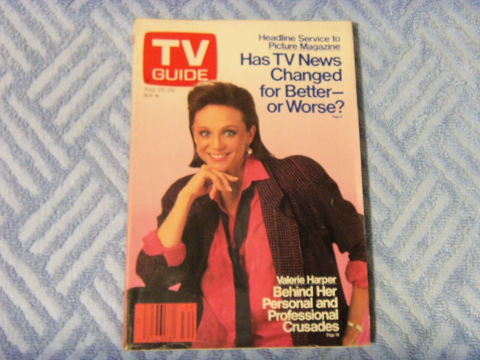 VINTAGE TV GUIDE MAGAZINE AUG 2329, 1986 VALERIE HARPER COVER Magazines
