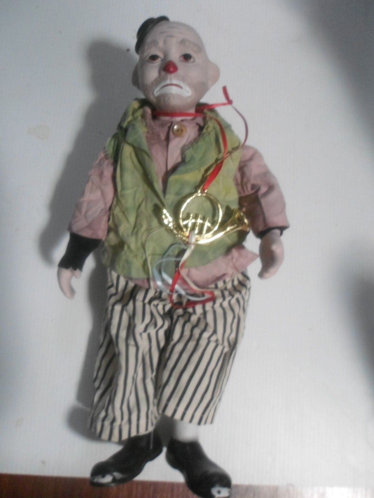 DISNEY BELLE Doll Brunette w// Village Red Cape Toys R Us Excl NIB 14/" Toddler