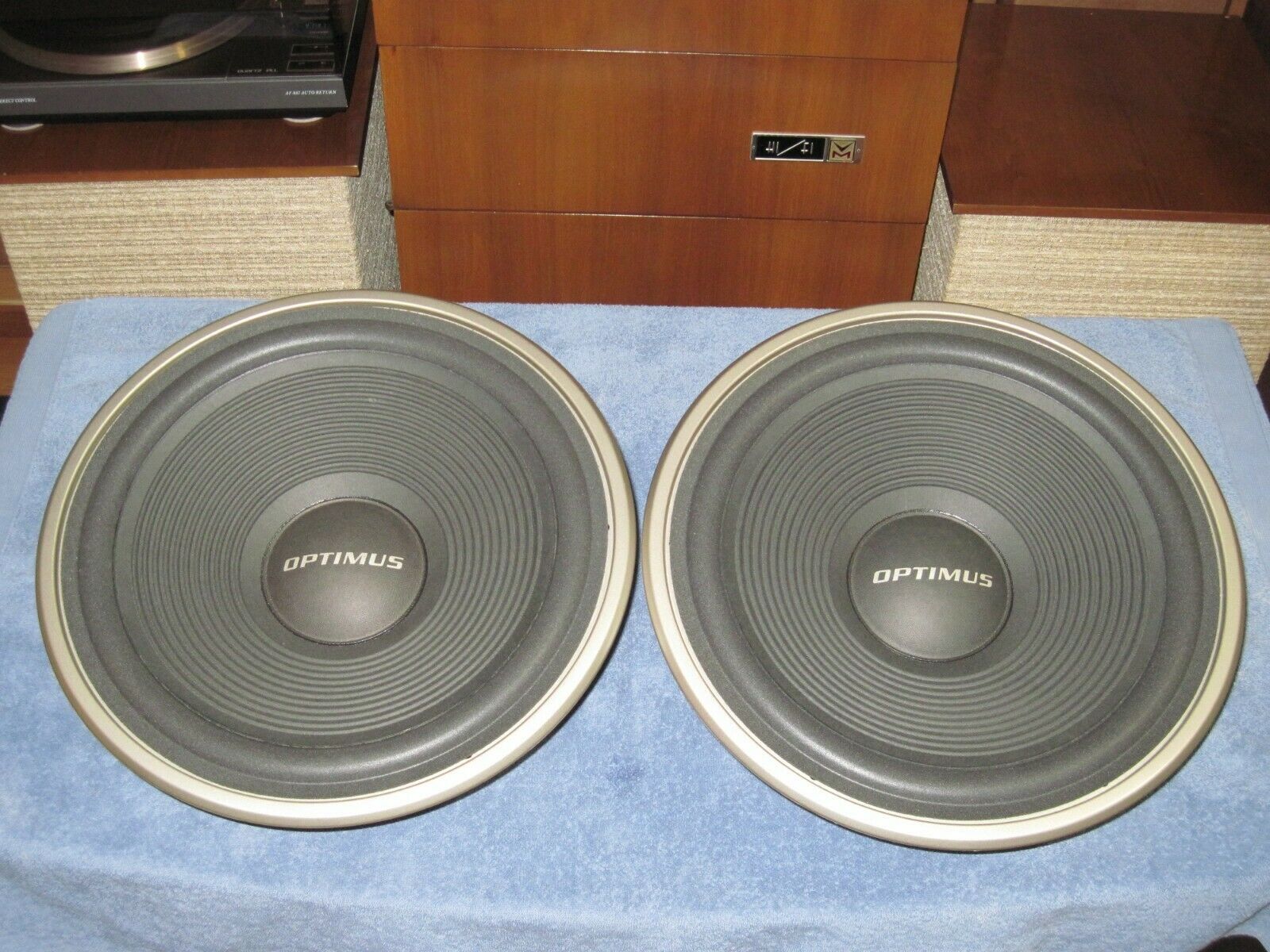 AWF00004 15" WOOFERS > Realistic OPTIMUS PRO 4000, MACH THREE TWO ONE