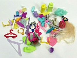 Barbie Doll Accessories Hangers Hair Glasses Jewelry Belts Clips Lot Vin... - $18.00