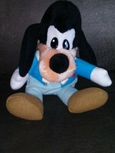 Goofy 6.5" Plush Mickey's Christmas Carol Walt Disney - $9.27