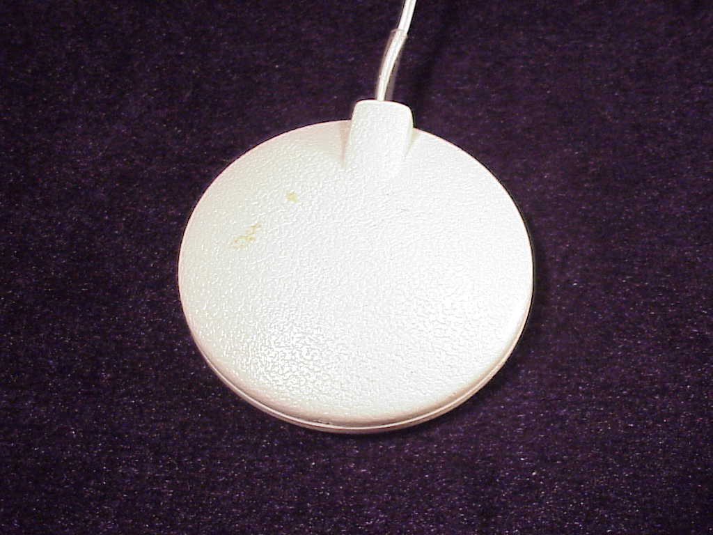 VINTAGE Realistic 33-206A Pillow Speaker  not opened 
