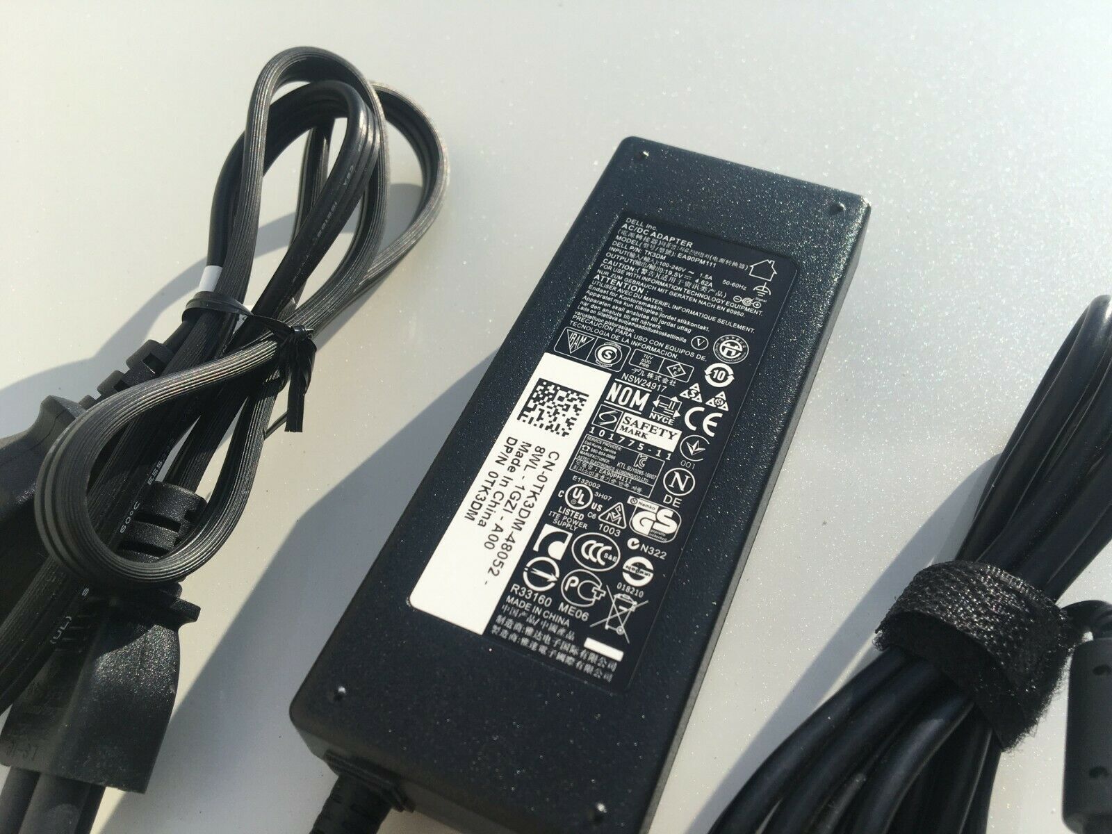 New Genuine DELL 90W Latitude E6540 E6530 E5530 E5430 AC Power Adapter