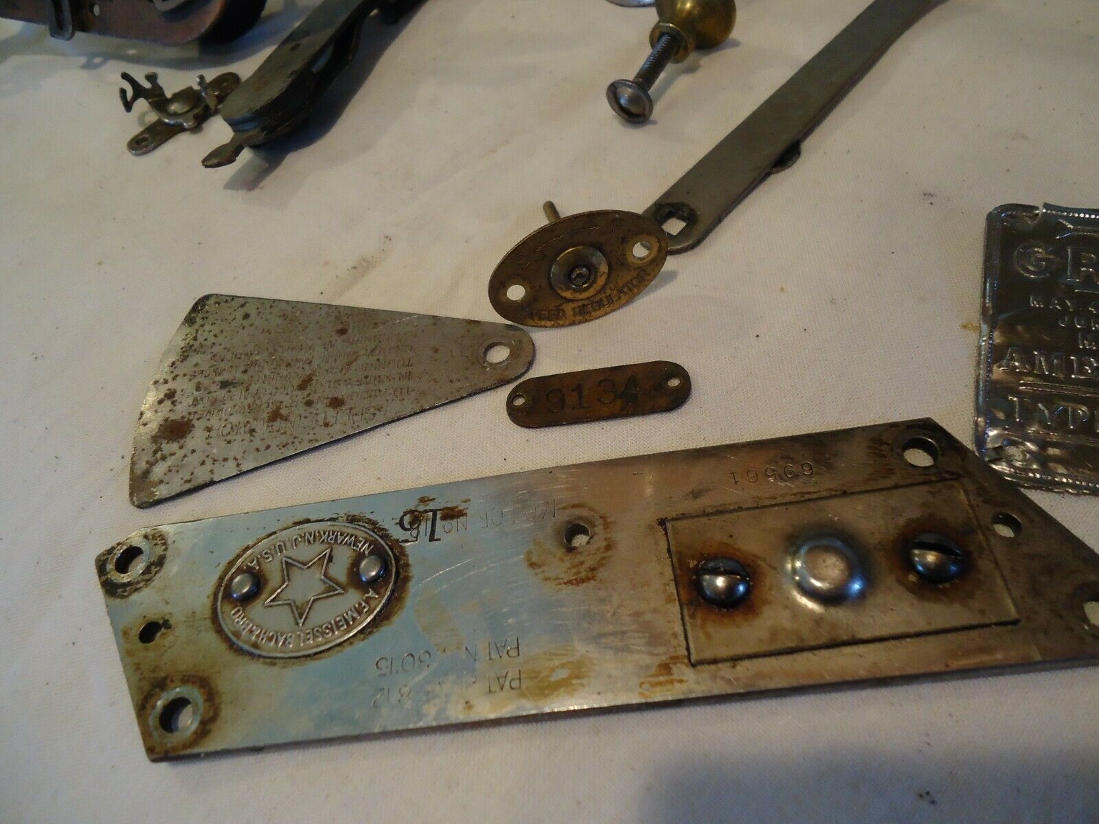 Parts for Antique Phonograph pathe , Victor ,Gramaphone Hardware Job ...