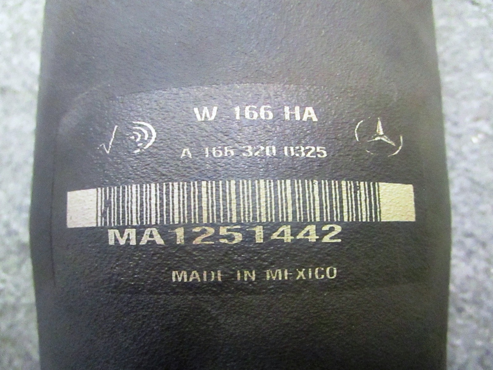 OEM 2012-2017 Mercedes Benz Pneumatic Air Spring Rear Suspension A 166 ...