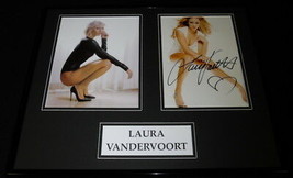 Laura Vandervoort Signed Framed 16x20 Photo Set AW Smallville Haven