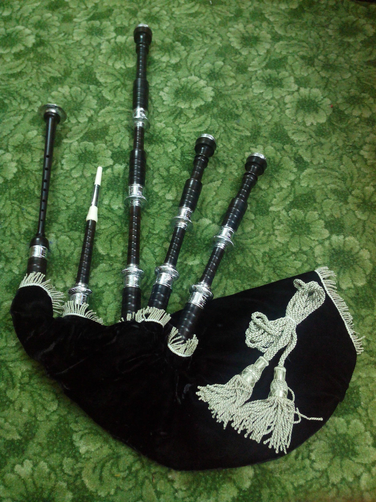 Highland Bagpipes for sale Only 4 left at 65