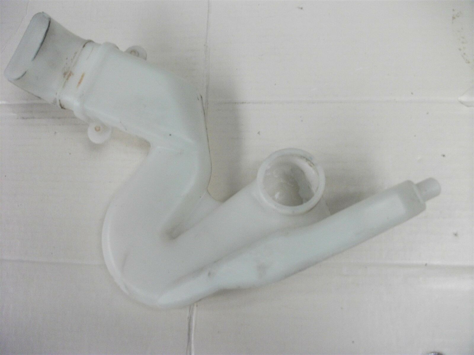 Washer Siphon Trap for Frigidaire P/N 131863300 [USED] Coinop