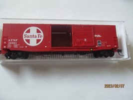 Micro-Trains # 18000380 Atchison, Topeka & Santa Fe 50' Standard Box Car. (N) image 2