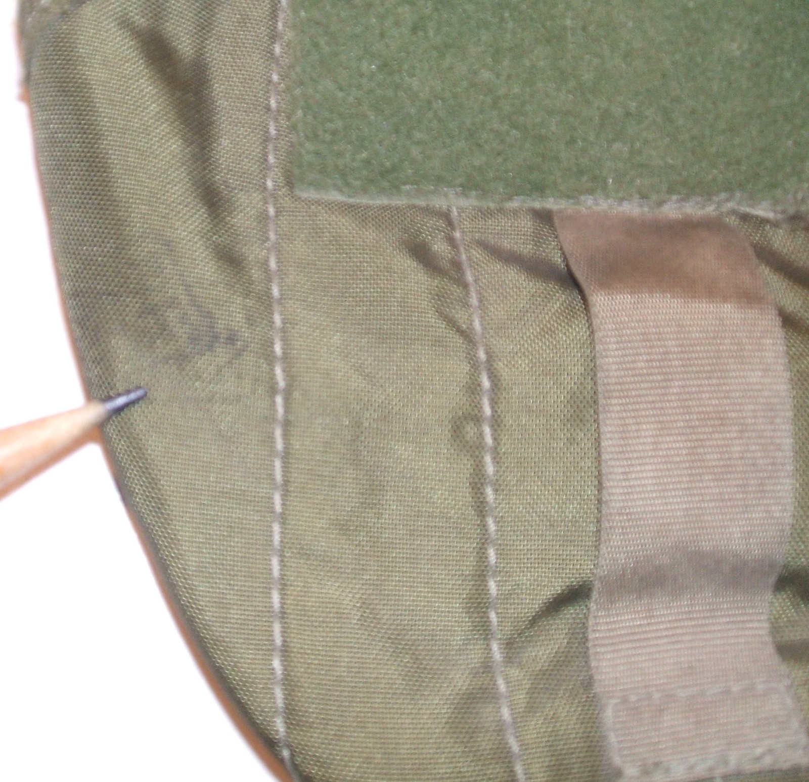 IDF Israeli Defense Forces nylon OD canteen carrier with faded stamp Pouches